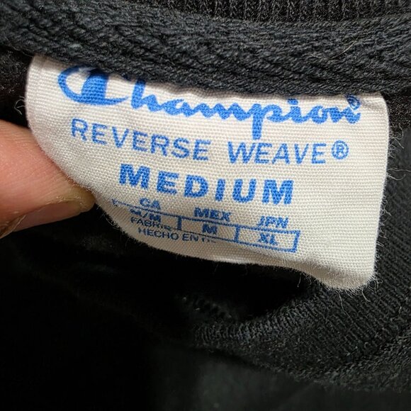 Champion Reverse Weave Crewneck Sweatshirt Black Script Logo Men’s M - Picture 2 of 8